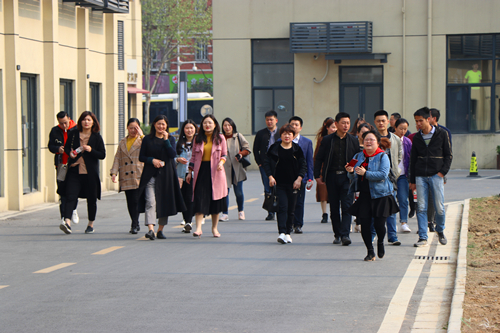 20190404合肥高新區(qū)長(zhǎng)寧社區(qū)來廬陽建華文創(chuàng)園考察學(xué)習(xí)  (1).jpg